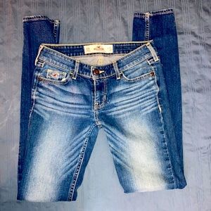 Hollister blue jeans W23 L31